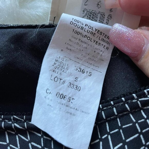 Vintage 90s Patterned Midi Skirt - Picture 6 of 6